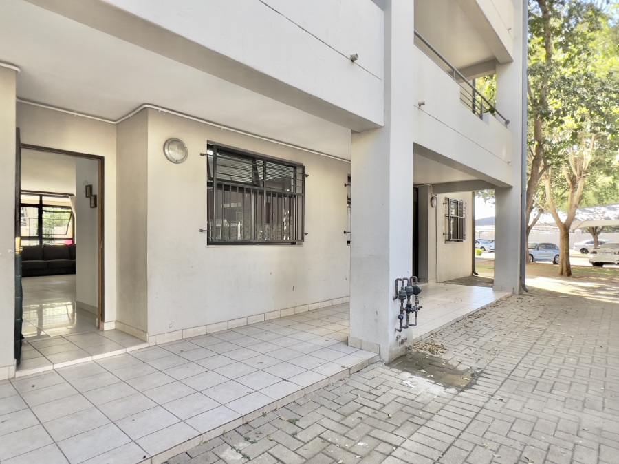 2 Bedroom Property for Sale in Eveleigh Gauteng