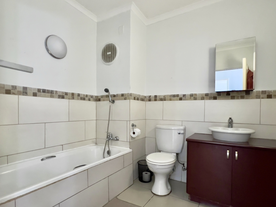 2 Bedroom Property for Sale in Eveleigh Gauteng