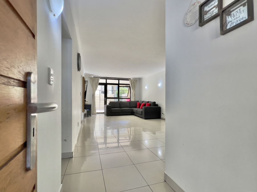 2 Bedroom Property for Sale in Eveleigh Gauteng