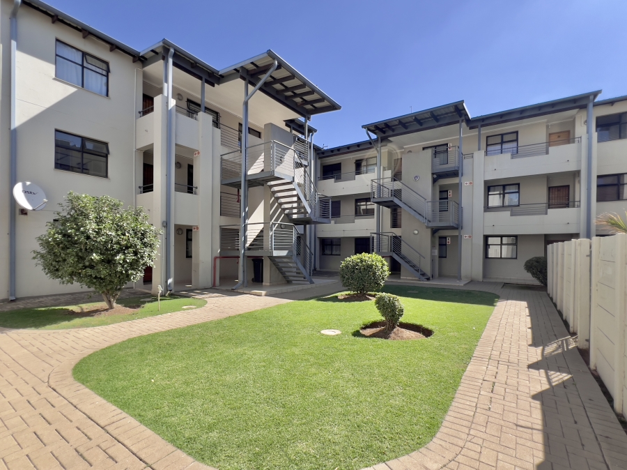 2 Bedroom Property for Sale in Eveleigh Gauteng