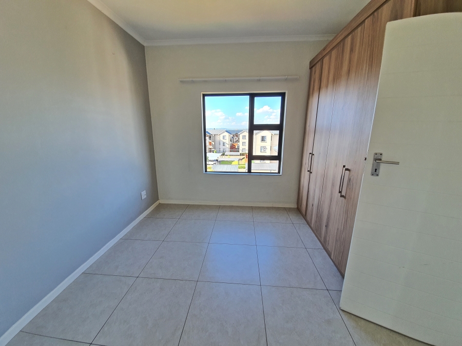 2 Bedroom Property for Sale in Golden Fields Estate Gauteng