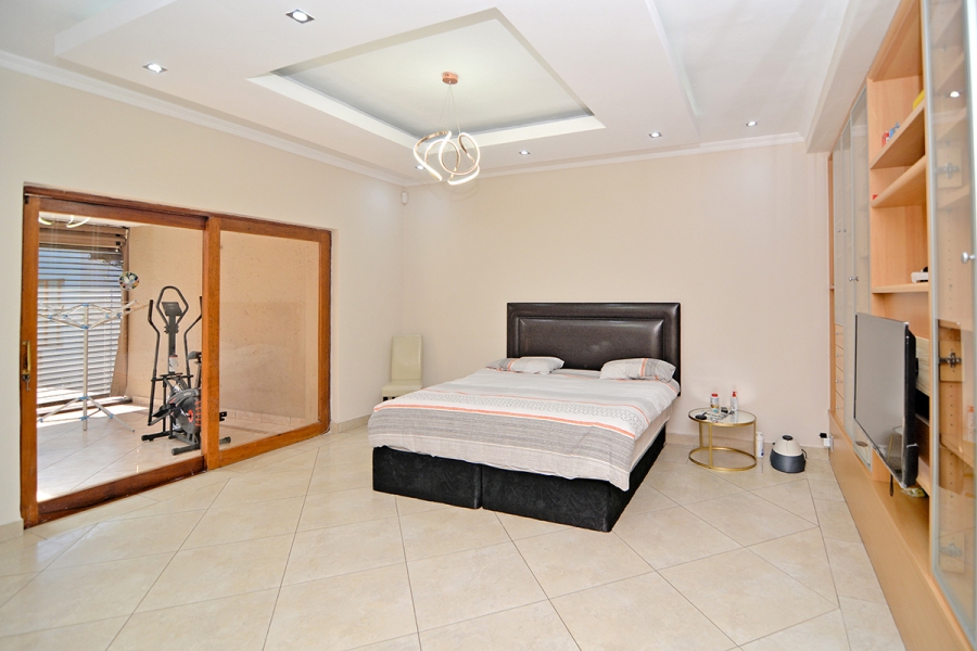 4 Bedroom Property for Sale in Bedfordview Gauteng