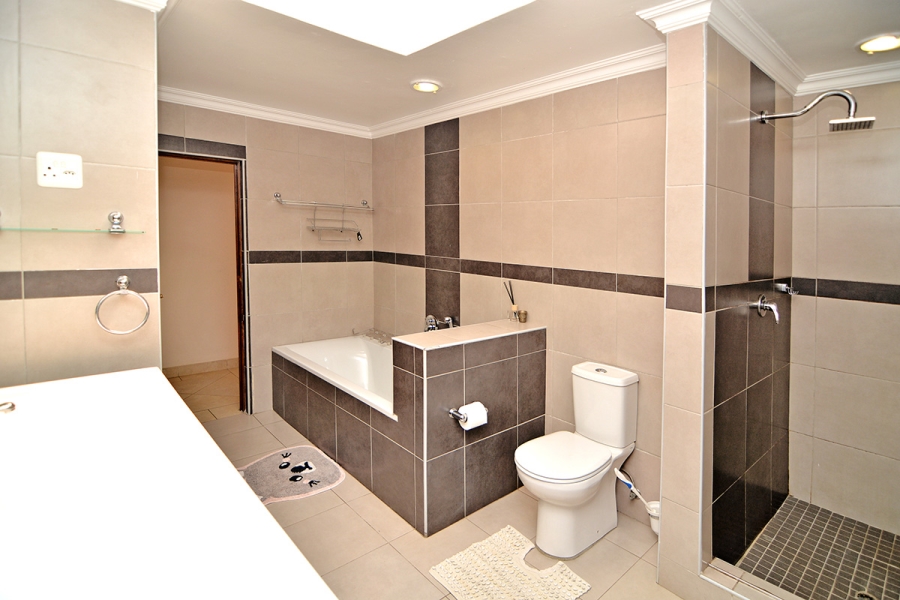 4 Bedroom Property for Sale in Bedfordview Gauteng