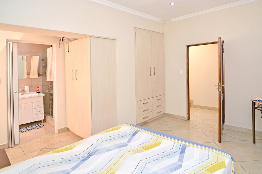 4 Bedroom Property for Sale in Bedfordview Gauteng