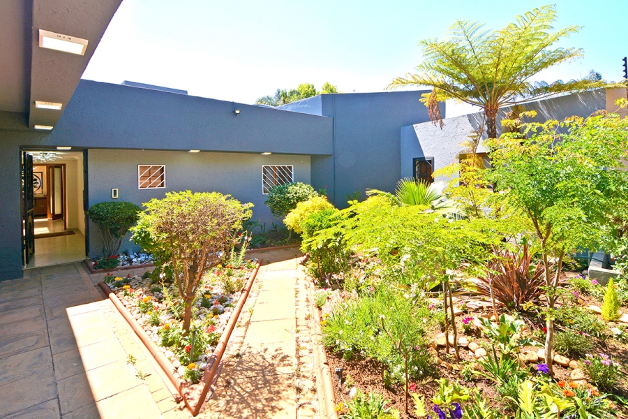4 Bedroom Property for Sale in Bedfordview Gauteng