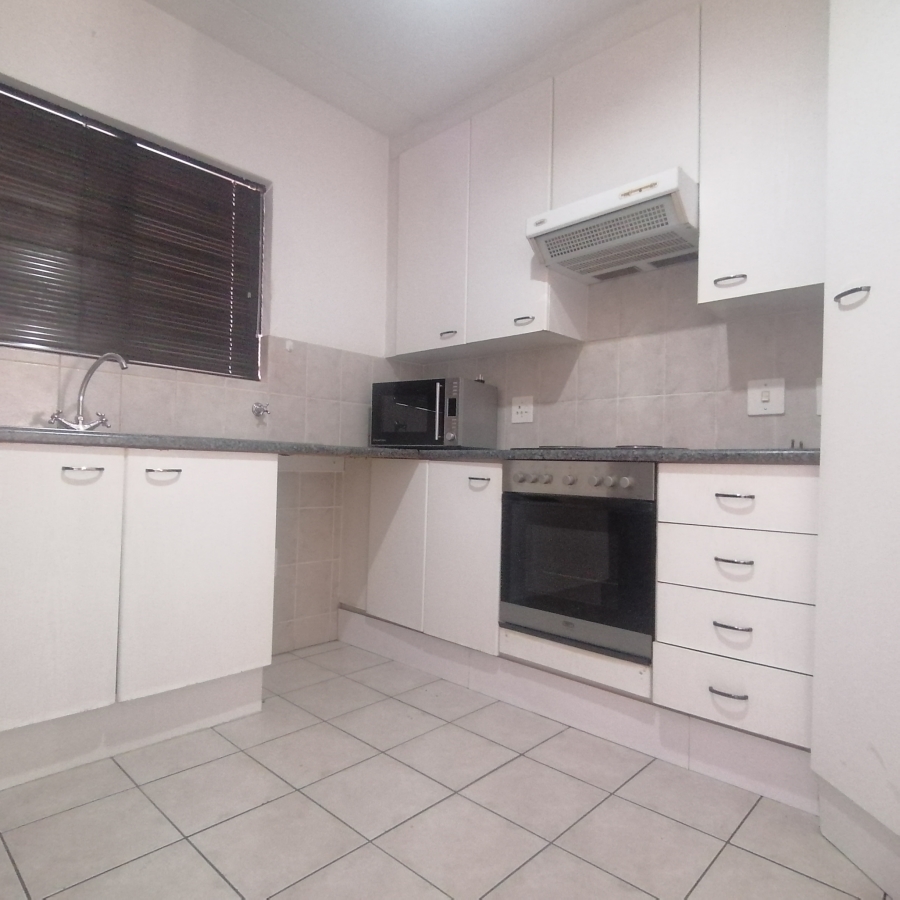To Let 2 Bedroom Property for Rent in Edenburg Gauteng