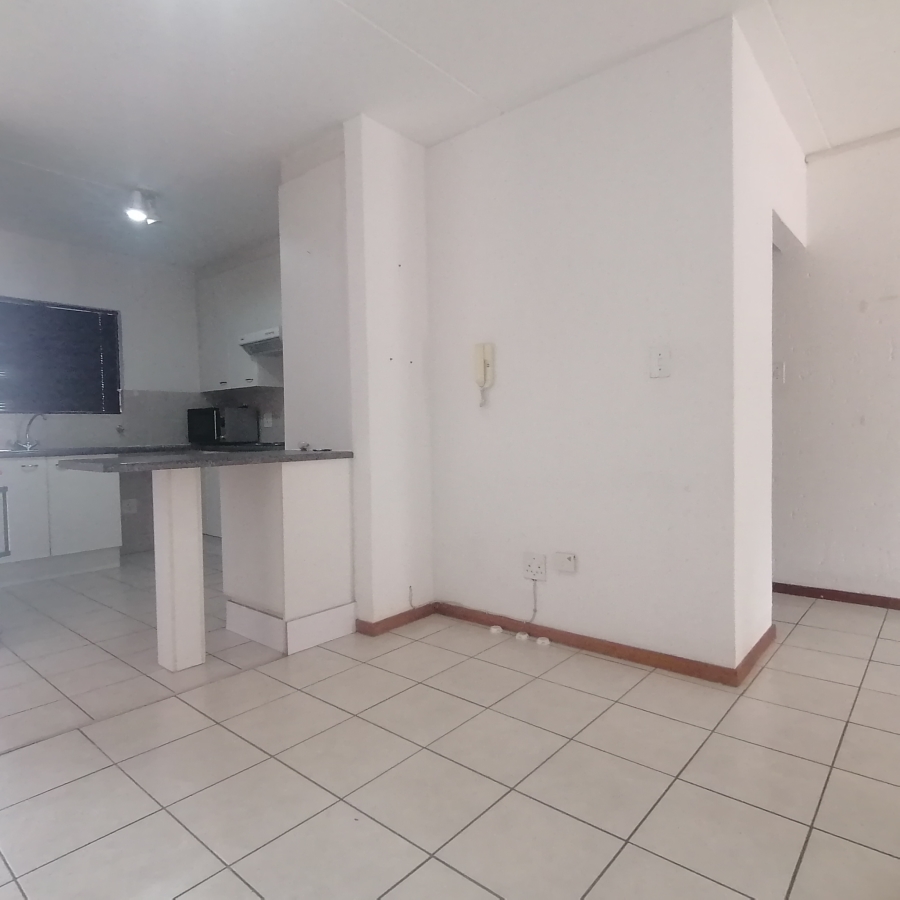 To Let 2 Bedroom Property for Rent in Edenburg Gauteng