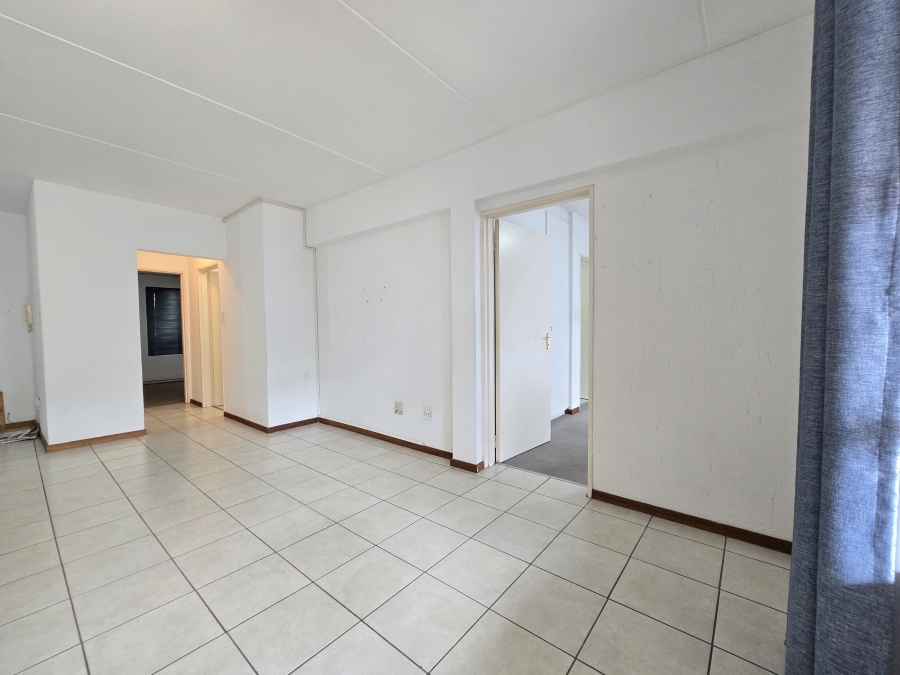 To Let 2 Bedroom Property for Rent in Edenburg Gauteng