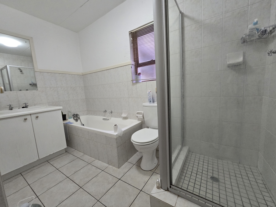 To Let 2 Bedroom Property for Rent in Edenburg Gauteng