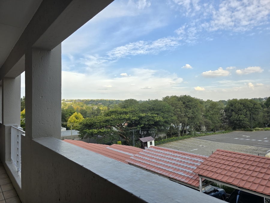 To Let 2 Bedroom Property for Rent in Edenburg Gauteng