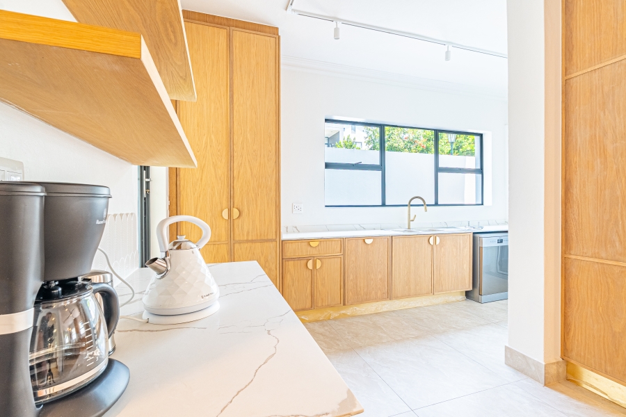 5 Bedroom Property for Sale in Dainfern Golf Estate Gauteng