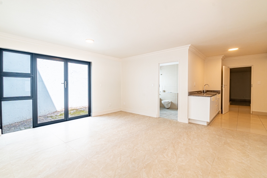 5 Bedroom Property for Sale in Dainfern Golf Estate Gauteng