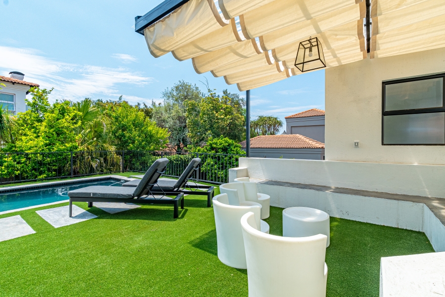 5 Bedroom Property for Sale in Dainfern Golf Estate Gauteng