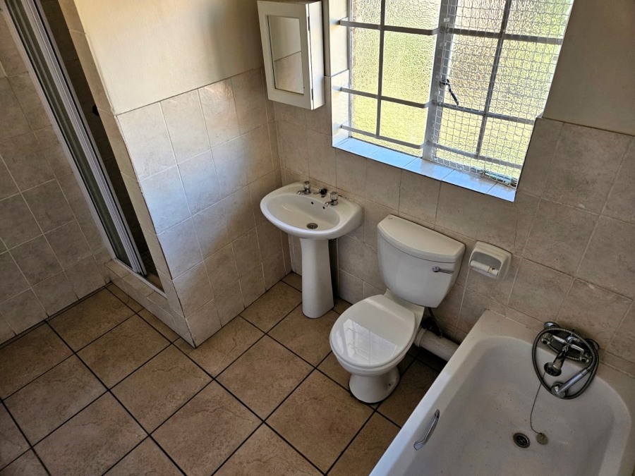 To Let 2 Bedroom Property for Rent in The Reeds Gauteng