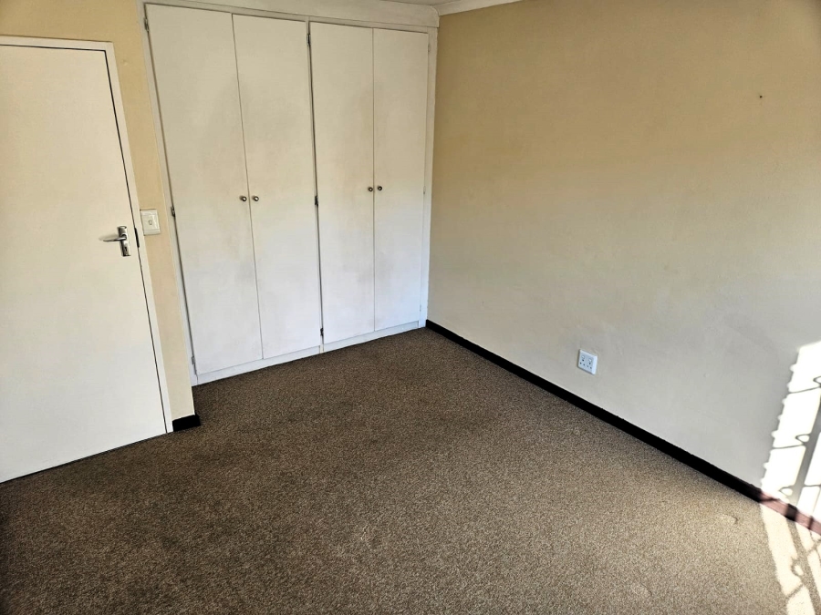 To Let 2 Bedroom Property for Rent in The Reeds Gauteng