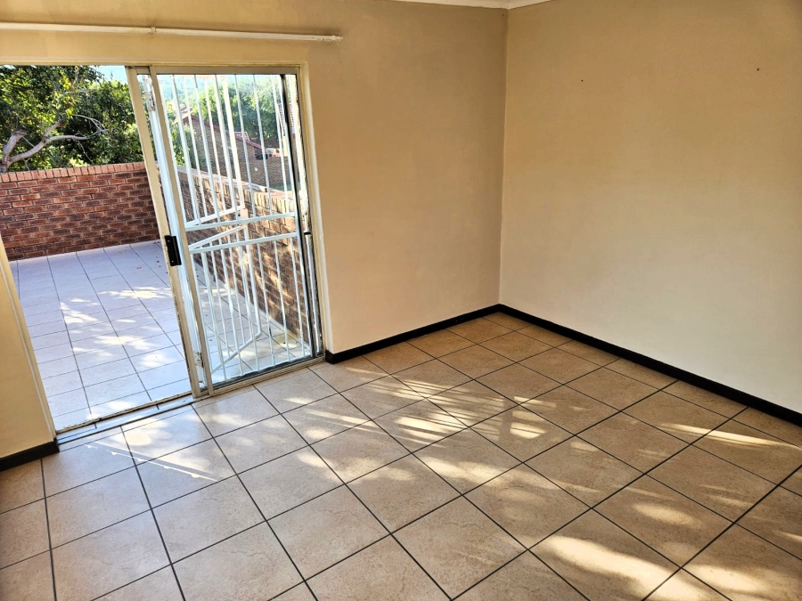 To Let 2 Bedroom Property for Rent in The Reeds Gauteng