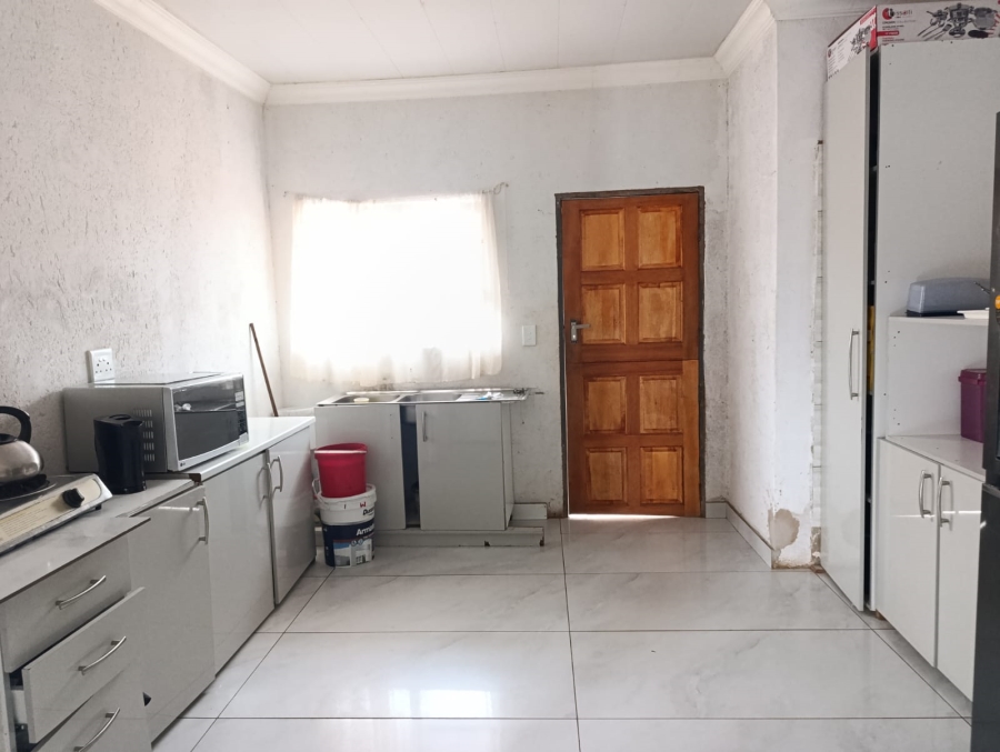 3 Bedroom Property for Sale in Soshanguve VV Gauteng