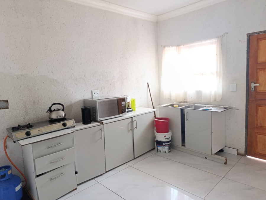 3 Bedroom Property for Sale in Soshanguve VV Gauteng