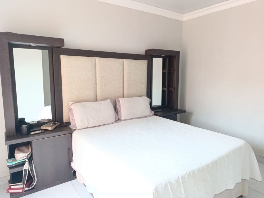 3 Bedroom Property for Sale in Soshanguve VV Gauteng