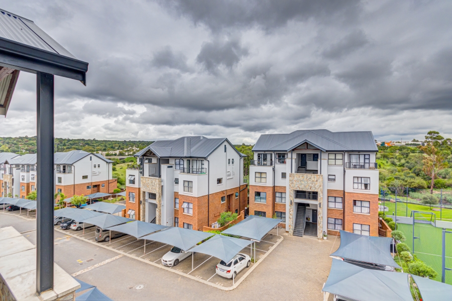 1 Bedroom Property for Sale in Olivedale Gauteng