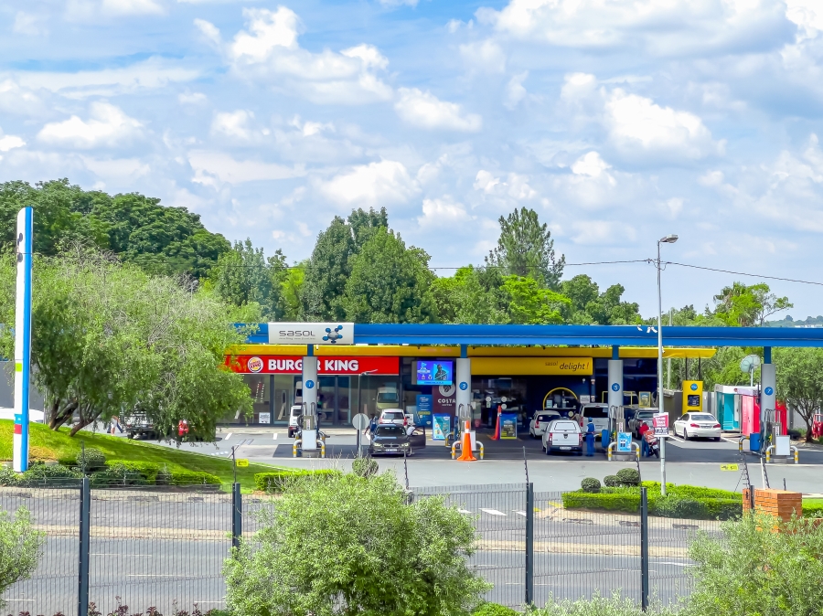 1 Bedroom Property for Sale in Olivedale Gauteng