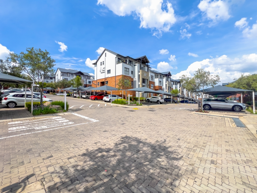 1 Bedroom Property for Sale in Olivedale Gauteng