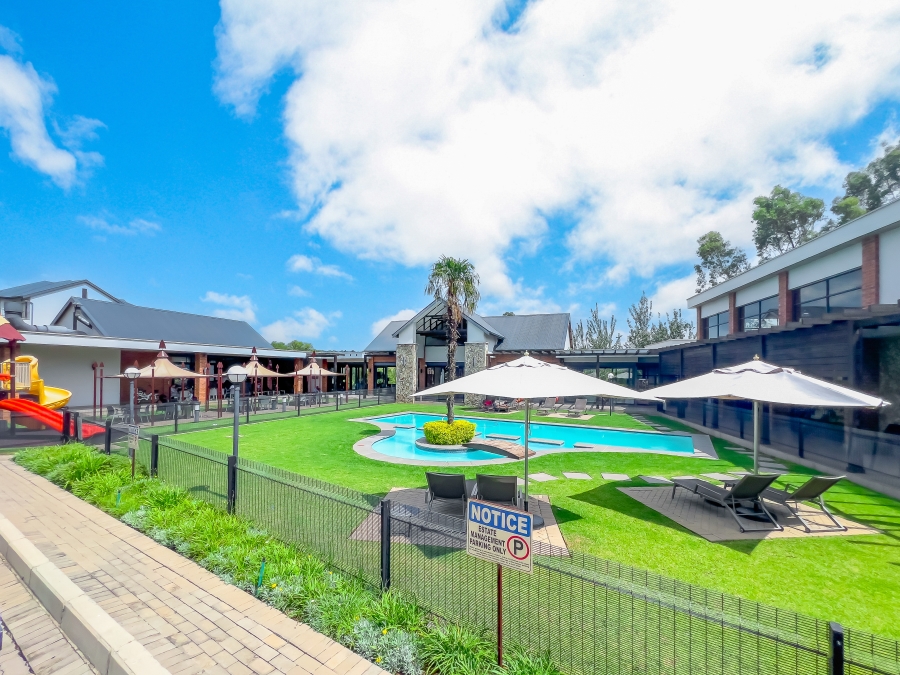 1 Bedroom Property for Sale in Olivedale Gauteng