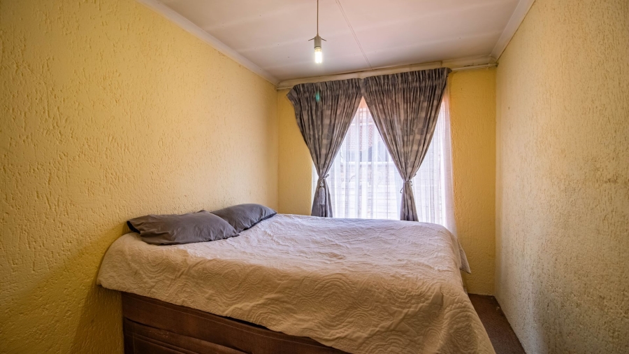 3 Bedroom Property for Sale in Mondeor Gauteng