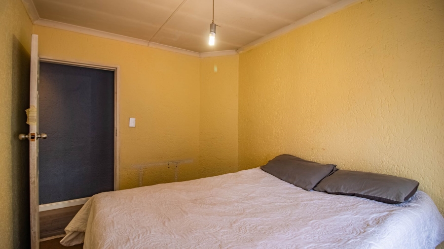 3 Bedroom Property for Sale in Mondeor Gauteng