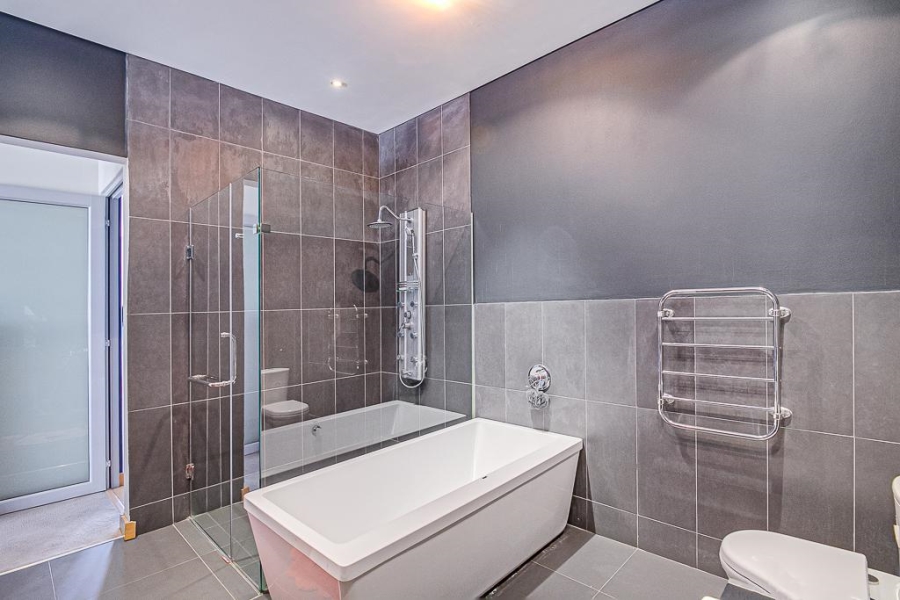 3 Bedroom Property for Sale in Morningside Gauteng