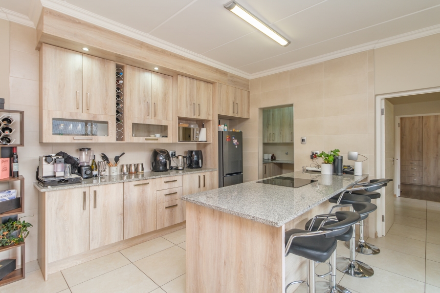 2 Bedroom Property for Sale in Craighall Gauteng