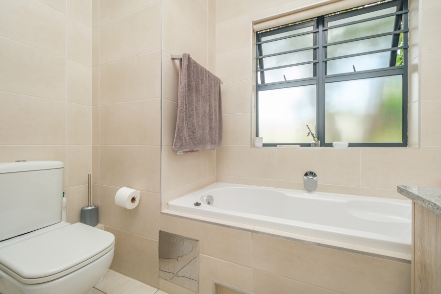 2 Bedroom Property for Sale in Craighall Gauteng