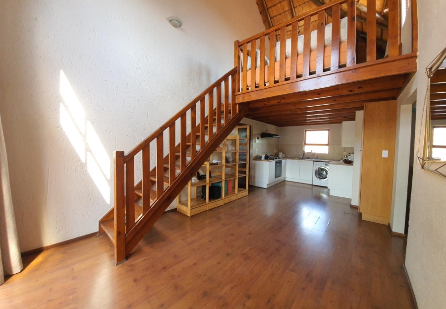 2 Bedroom Property for Sale in Sunninghill Gauteng