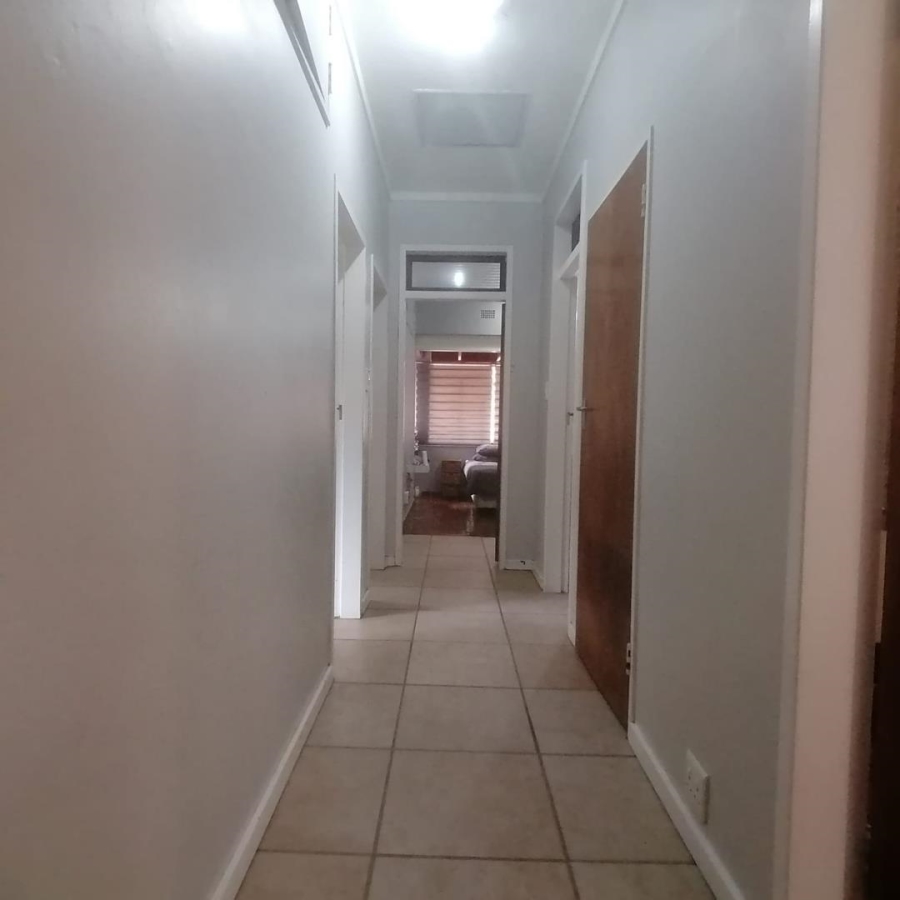 3 Bedroom Property for Sale in Emmarentia Gauteng