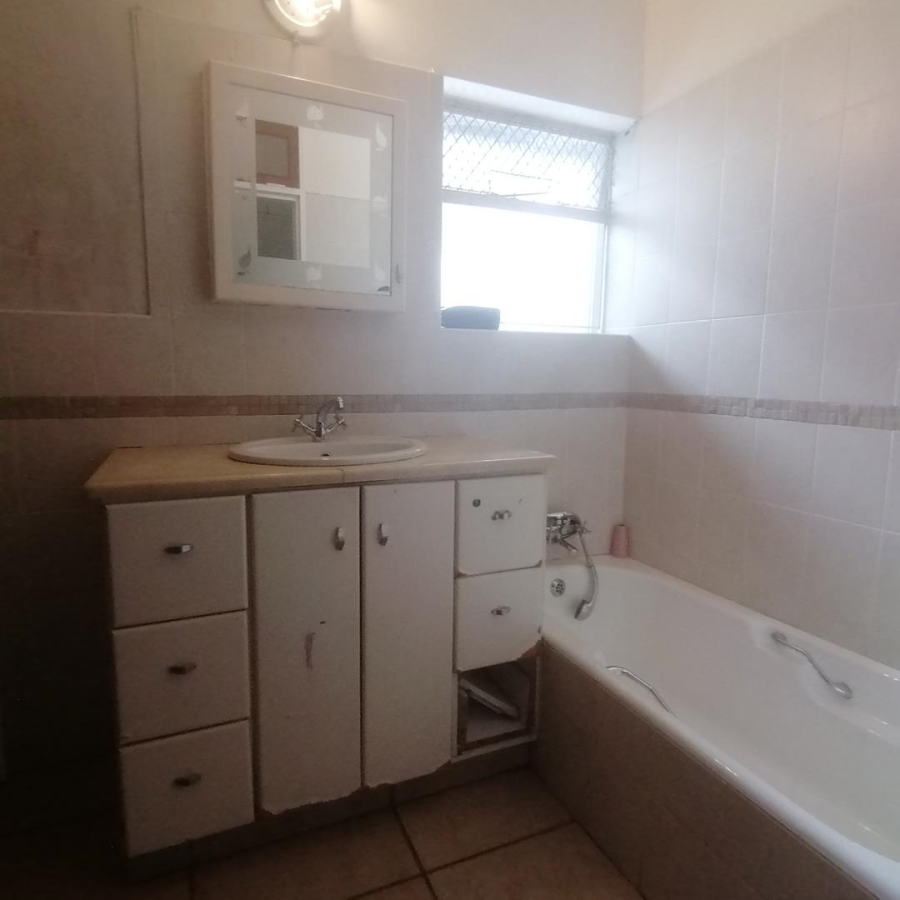 3 Bedroom Property for Sale in Emmarentia Gauteng