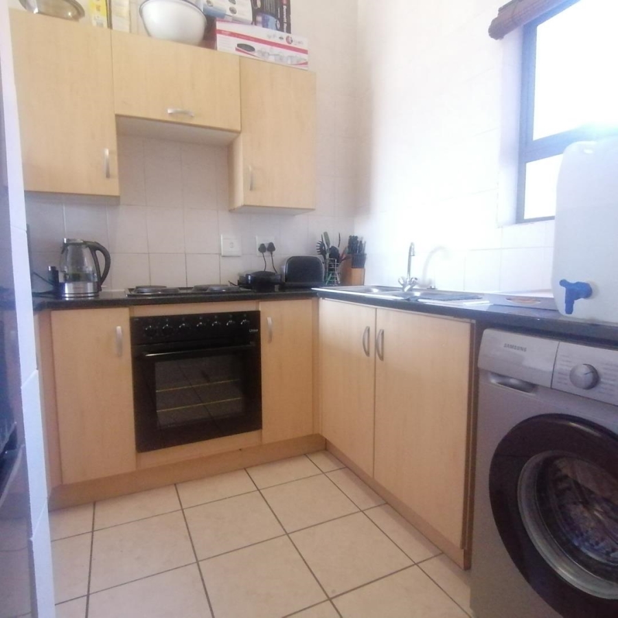 2 Bedroom Property for Sale in Lonehill Gauteng