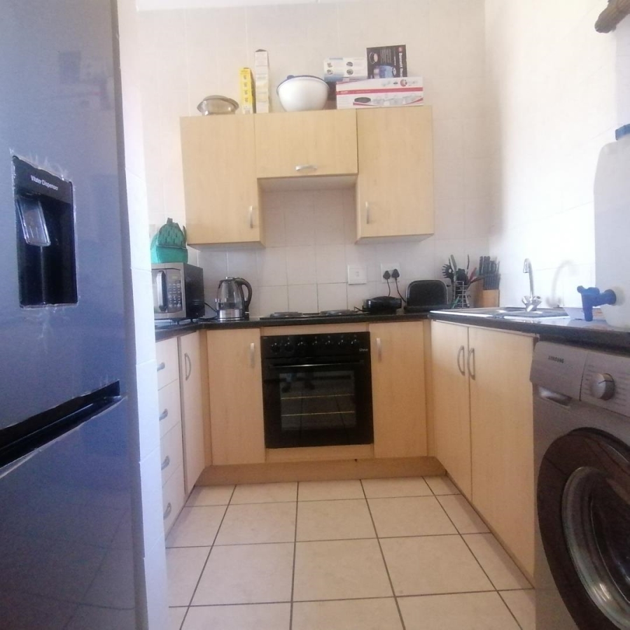 2 Bedroom Property for Sale in Lonehill Gauteng