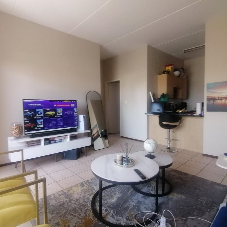 2 Bedroom Property for Sale in Lonehill Gauteng