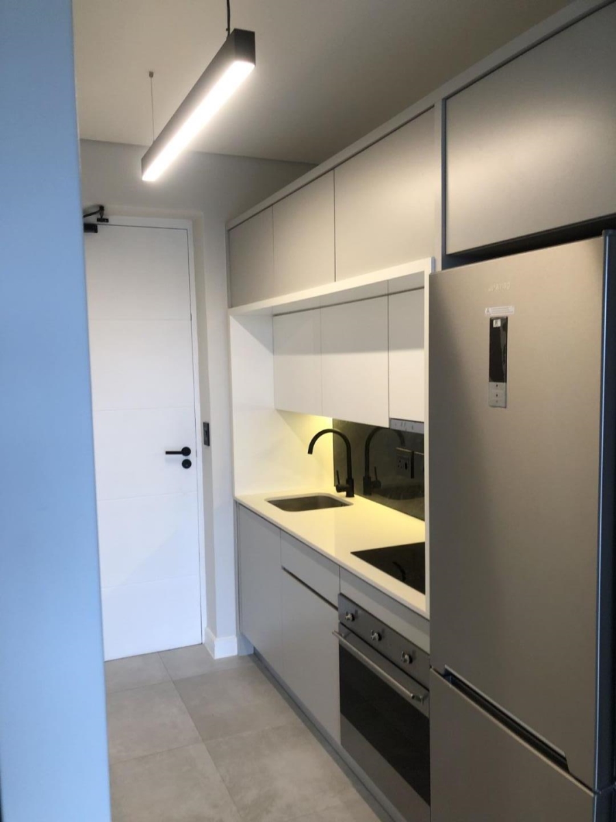 1 Bedroom Property for Sale in Waterfall Gauteng