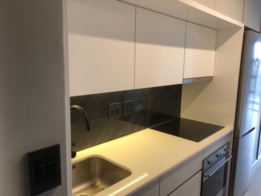 1 Bedroom Property for Sale in Waterfall Gauteng