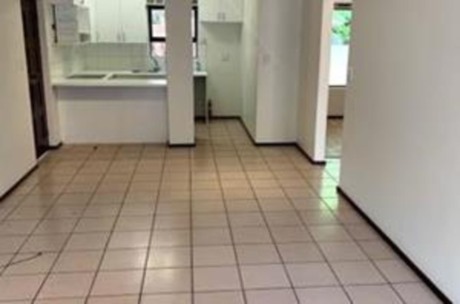 2 Bedroom Property for Sale in Sunninghill Gauteng