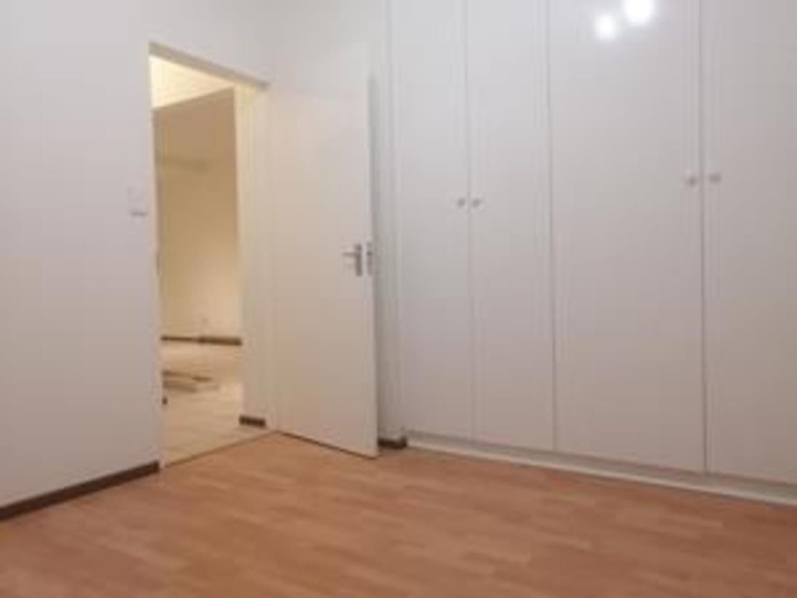 2 Bedroom Property for Sale in Sunninghill Gauteng