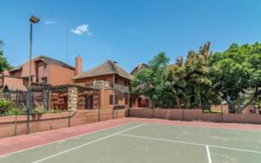 2 Bedroom Property for Sale in Sunninghill Gauteng