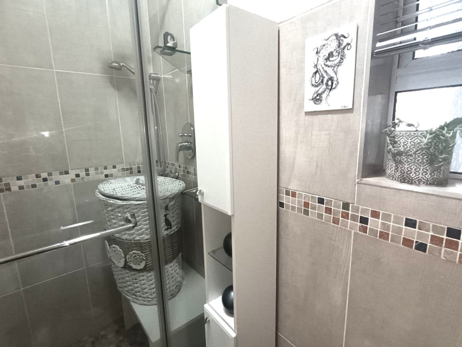 2 Bedroom Property for Sale in Rynfield Gauteng