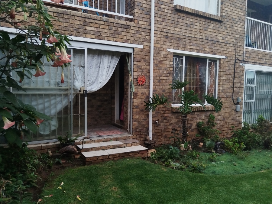 2 Bedroom Property for Sale in Krugersdorp North Gauteng