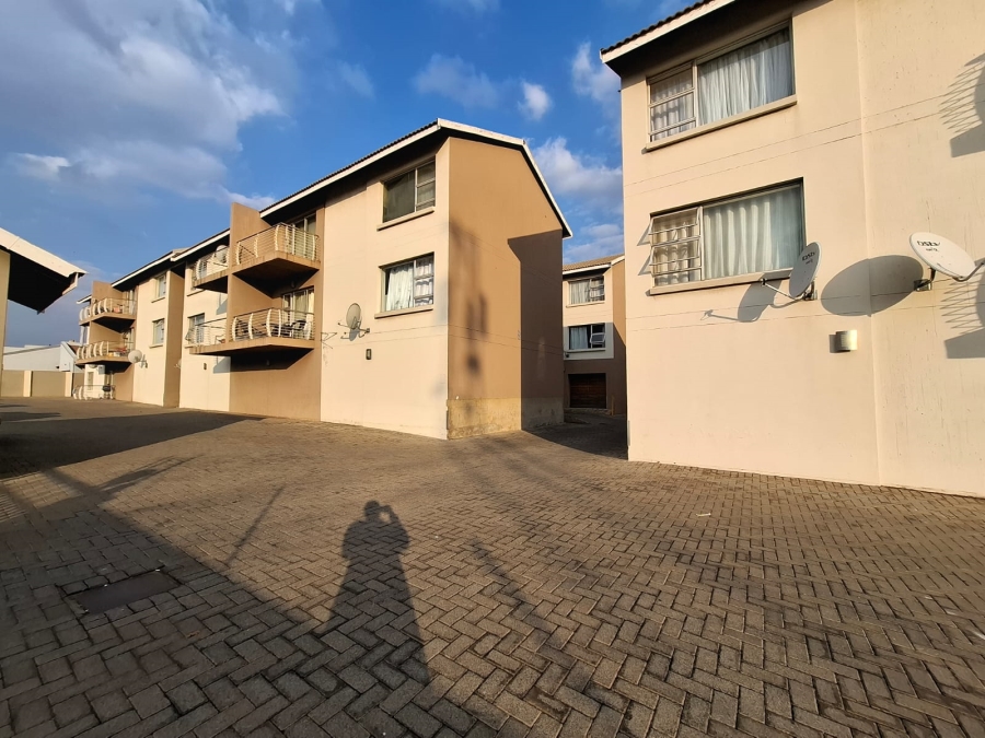 2 Bedroom Property for Sale in Vanderbijlpark SE 4 Gauteng