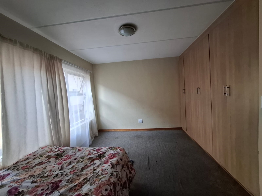 2 Bedroom Property for Sale in Vanderbijlpark SE 4 Gauteng