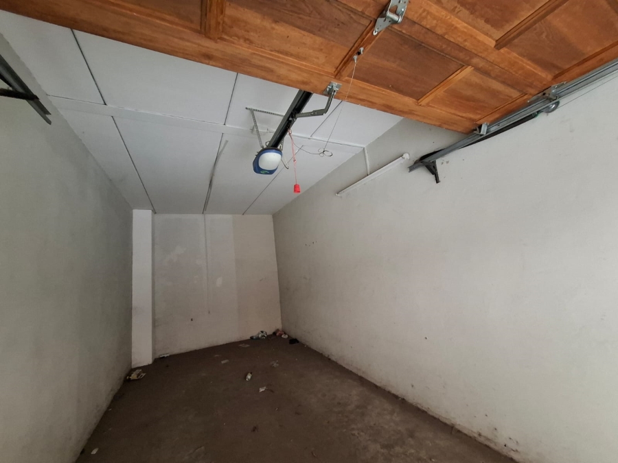 2 Bedroom Property for Sale in Vanderbijlpark SE 4 Gauteng