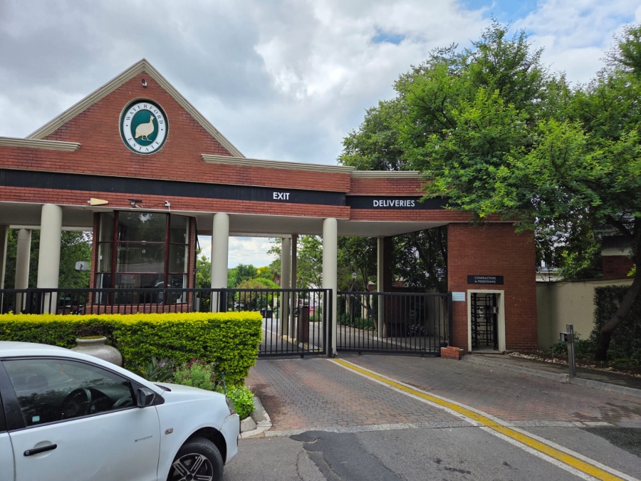 To Let 2 Bedroom Property for Rent in Maroeladal Gauteng