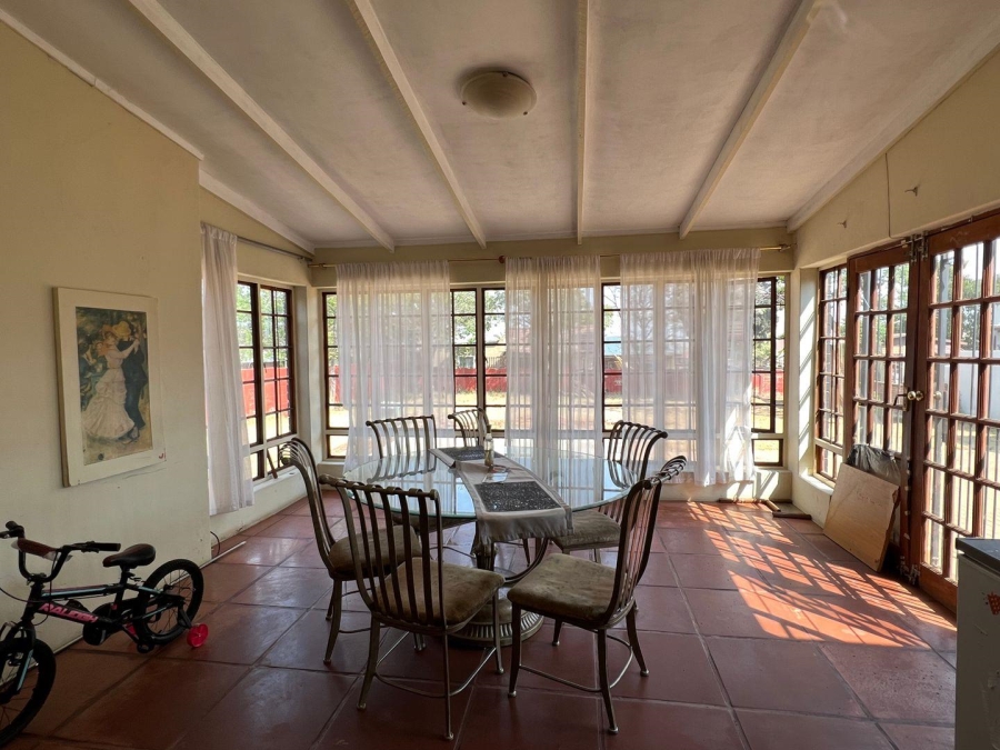 4 Bedroom Property for Sale in Discovery Gauteng